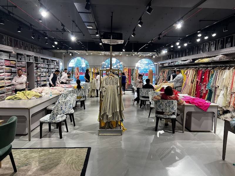 KALKI Flagship Store Santacruz