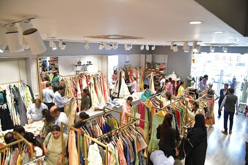 KALKI Flagship Store Santacruz